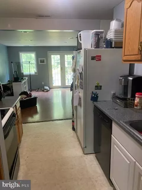 704 Falconer, Joppa, MD 21085 photo 4