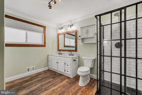 Bath - 201 Mountain Rd, Fallston, MD 21047 photo 1 of 2