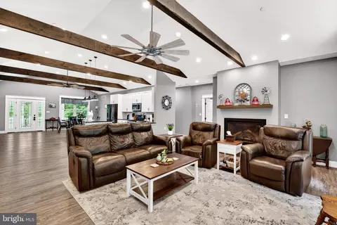 846 Stansbury Rd, Pylesville, MD 21132