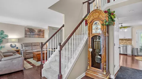 Entry Way - 405 Devonshire Ct, Aberdeen, MD 21001 photo 1 of 3