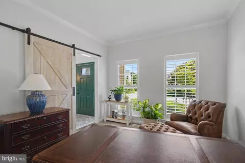 Entry Way - 2913 Airdrie Ave, Abingdon, MD 21009 photo 5 of 20