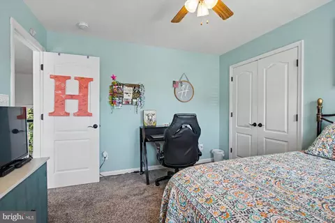 Bedroom - 2913 Airdrie Ave, Abingdon, MD 21009 photo 6 of 15