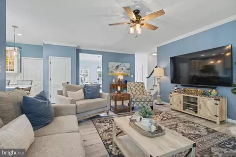 Entry Way - 2913 Airdrie Ave, Abingdon, MD 21009 photo 11 of 20