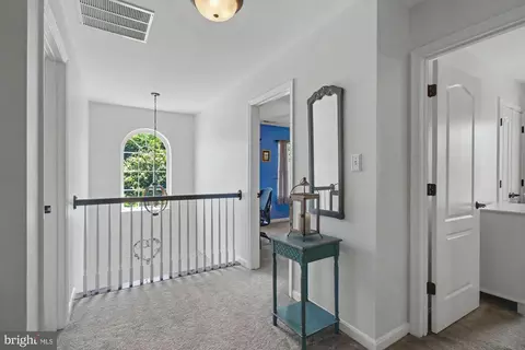 Entry Way - 2913 Airdrie Ave, Abingdon, MD 21009 photo 15 of 20