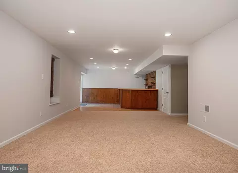 Living - 436 Clydebank Dr, Abingdon, MD 21009 photo 7 of 8