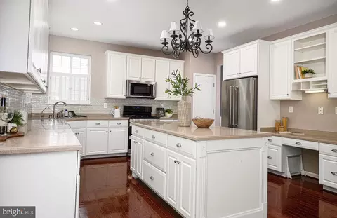 Kitchen - 436 Clydebank Dr, Abingdon, MD 21009 photo 4 of 5