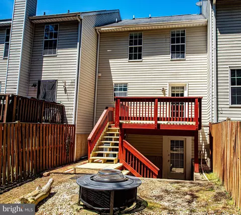 Exterior - 405 Ashton Ln, Abingdon, MD 21009 photo 5 of 7