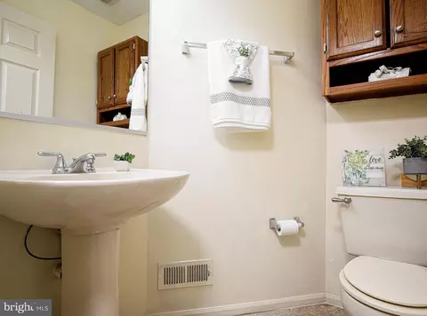 Bath - 405 Ashton Ln, Abingdon, MD 21009 photo 1 of 5