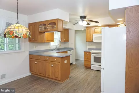 Kitchen - 1304 Chez Ct, Fallston, MD 21047 photo 2 of 4
