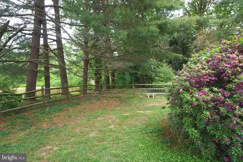 Exterior - 1304 Chez Ct, Fallston, MD 21047 photo 5 of 17