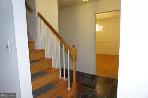 Entry Way - 1304 Chez Ct, Fallston, MD 21047 photo 2 of 2