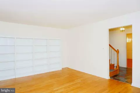 Living - 1304 Chez Ct, Fallston, MD 21047 photo 3 of 6