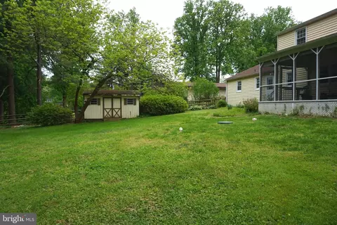 Exterior - 1304 Chez Ct, Fallston, MD 21047 photo 11 of 17