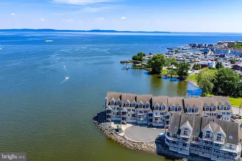 213 B Pointe Way #48, Havre De Grace, MD 21078
