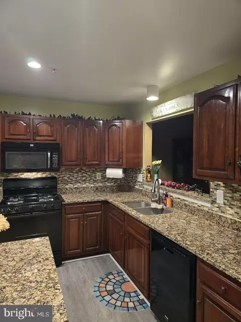 Kitchen - 217 Ferring Ct, Abingdon, MD 21009 photo 2 of 6