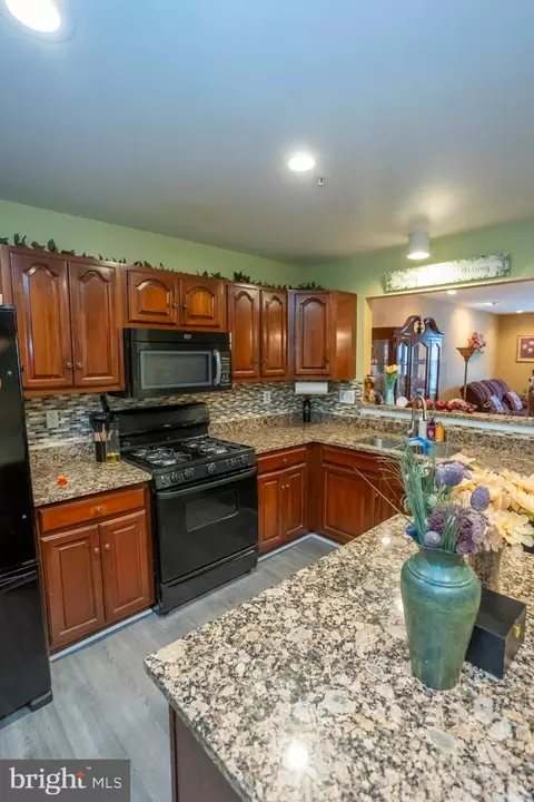 Kitchen - 217 Ferring Ct, Abingdon, MD 21009 photo 5 of 6