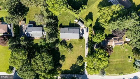 View/Area - 2504 Burgundy Dr, Fallston, MD 21047 photo 3 of 6