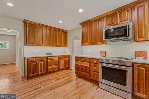 Kitchen - 2504 Burgundy Dr, Fallston, MD 21047 photo 3 of 3