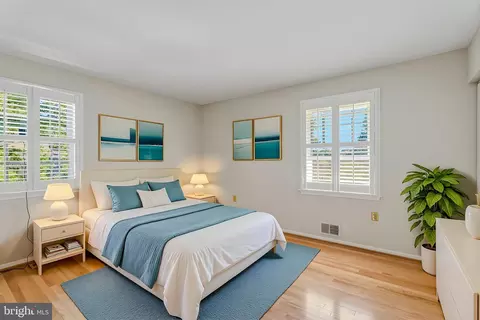 Bedroom - 2504 Burgundy Dr, Fallston, MD 21047 photo 9 of 12