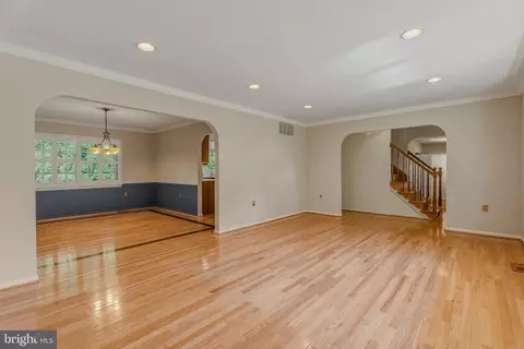Living - 2504 Burgundy Dr, Fallston, MD 21047 photo 6 of 15
