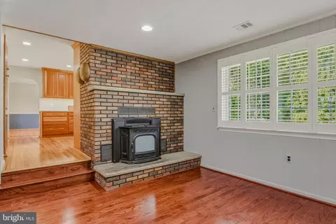Living - 2504 Burgundy Dr, Fallston, MD 21047 photo 15 of 15