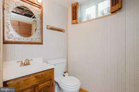 Bath - 1115 Stromko Dr, Fallston, MD 21047 photo 3 of 5