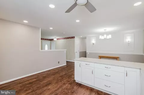 Entry Way - 1115 Stromko Dr, Fallston, MD 21047 photo 3 of 4