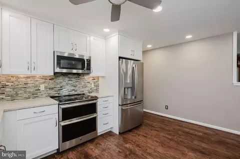 Kitchen - 1115 Stromko Dr, Fallston, MD 21047 photo 5 of 6