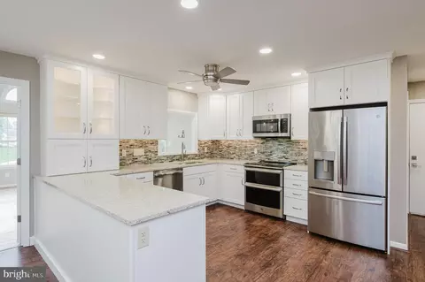 Kitchen - 1115 Stromko Dr, Fallston, MD 21047 photo 3 of 6