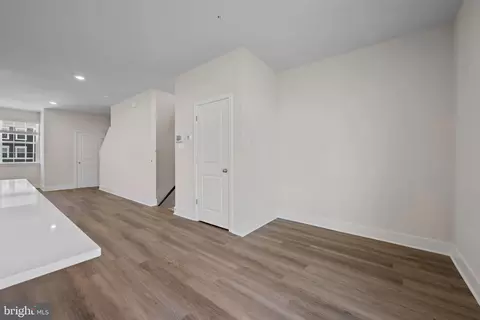 Entry Way - 365 Hackley Dr, Joppa, MD 21085 photo 4 of 11