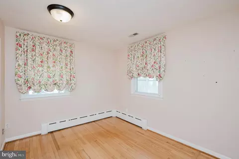 Bedroom - 2911 Nelson Ln, Fallston, MD 21047 photo 3 of 8