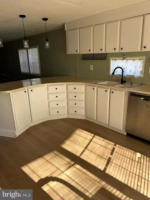 1944 Chipper Dr, Edgewood, MD 21040 photo 5