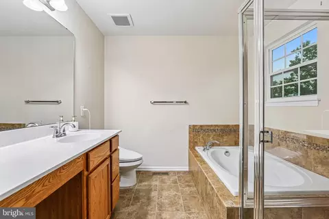 Bath - 53 Haverhill Rd, Joppa, MD 21085 photo 2 of 3