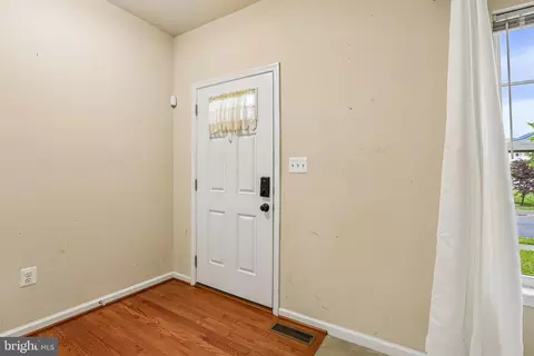 Entry Way - 53 Haverhill Rd, Joppa, MD 21085 photo 1 of 5