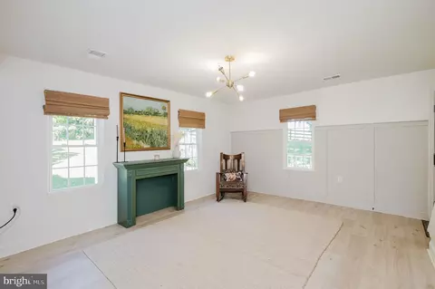 Living - 3248 Charles St, Fallston, MD 21047 photo 3 of 3