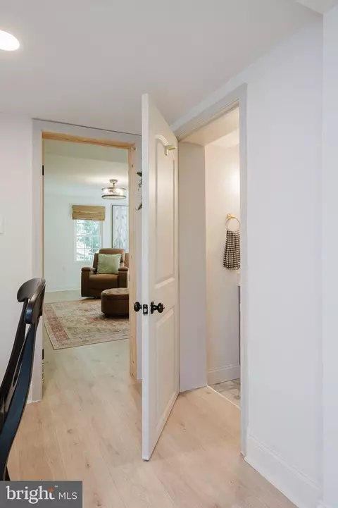 Entry Way - 3248 Charles St, Fallston, MD 21047 photo 7 of 9