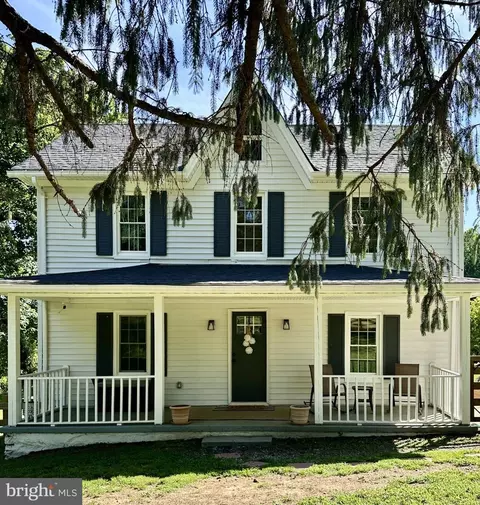 3248 Charles St, Fallston, MD 21047