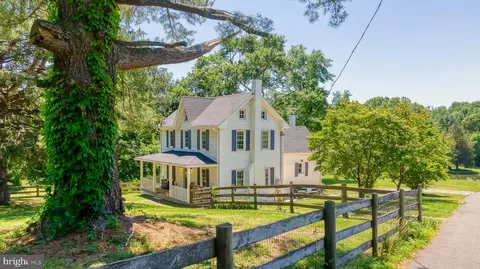 Exterior - 3248 Charles St, Fallston, MD 21047 photo 4 of 21