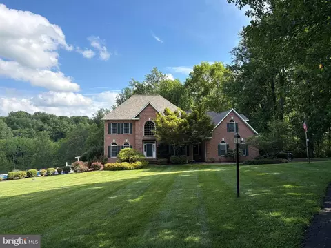 813 Saint Ann Dr, Street, MD 21154