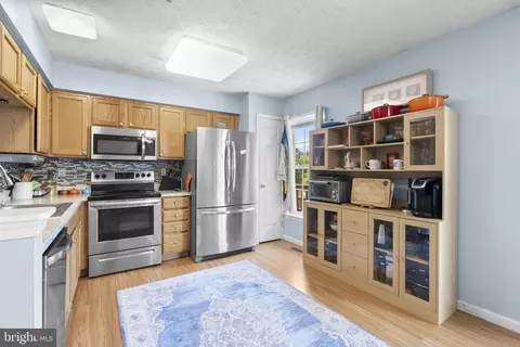 Kitchen - 503 Sourghum Ct, Joppa, MD 21085 photo 2 of 3
