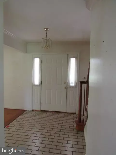 Entry Way - 3107 Moores Rd, Baldwin, MD 21013 photo 1 of 2