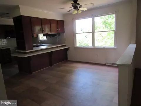 Living - 3107 Moores Rd, Baldwin, MD 21013 photo 2 of 5