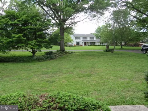 Exterior - 3107 Moores Rd, Baldwin, MD 21013 photo 5 of 6