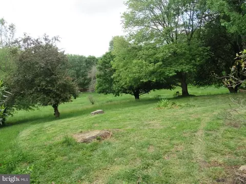 Exterior - 3107 Moores Rd, Baldwin, MD 21013 photo 6 of 6