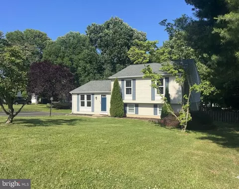 713 Paul Dr, Aberdeen, MD 21001