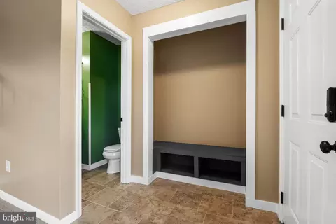 Entry Way - 3825 Copper Beech Dr, Abingdon, MD 21009 photo 1 of 4