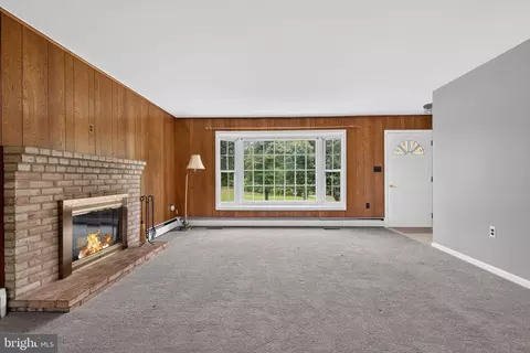 Living - 314 Reckord Rd, Fallston, MD 21047 photo 2 of 3