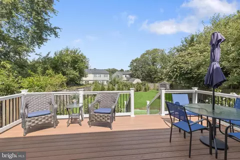Exterior - 318 Brittany Dr, Joppa, MD 21085 photo 6 of 10