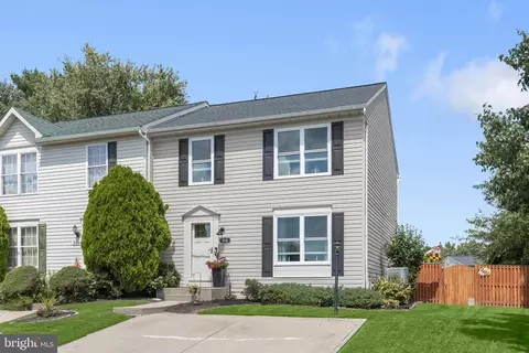 Exterior - 318 Brittany Dr, Joppa, MD 21085 photo 2 of 10