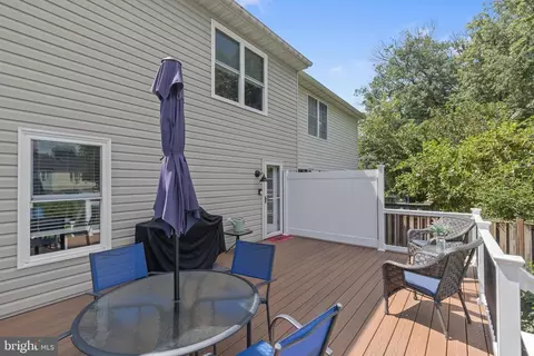Exterior - 318 Brittany Dr, Joppa, MD 21085 photo 3 of 10